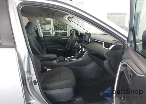 2019 Toyota Rav4 Le z USA, uszkodzony, nr VIN 2T3H1RFV9KW034198